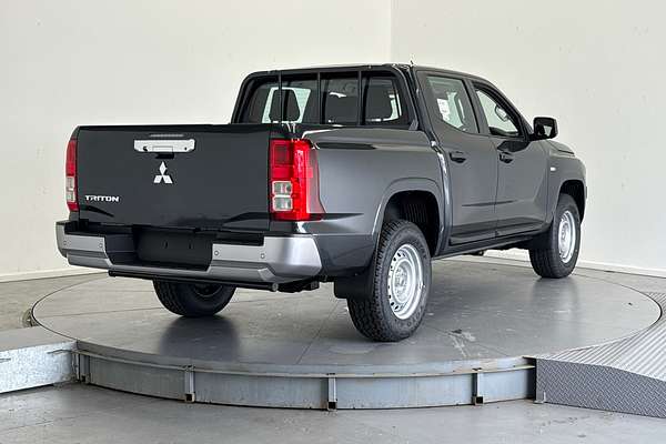 2025 Mitsubishi Triton GLX MV 4X4