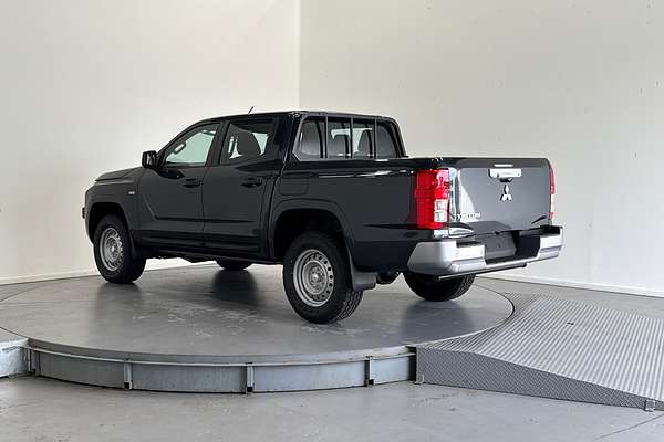 2025 Mitsubishi Triton GLX MV 4X4