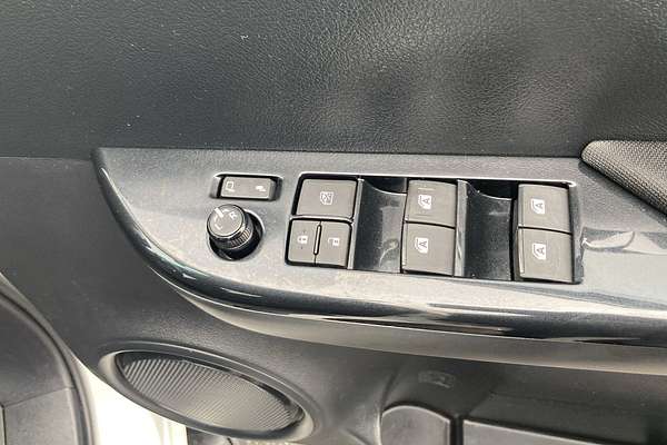 2023 Toyota Hilux SR5 GUN126R 4X4