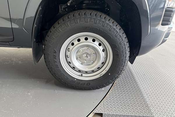 2025 Mitsubishi Triton GLX MV 4X4