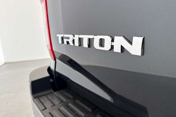 2025 Mitsubishi Triton GLX MV 4X4