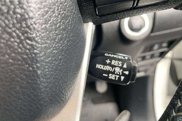 2023 Toyota Hilux SR5 GUN126R 4X4