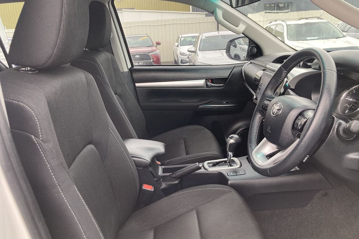 2023 Toyota Hilux SR5 GUN126R 4X4