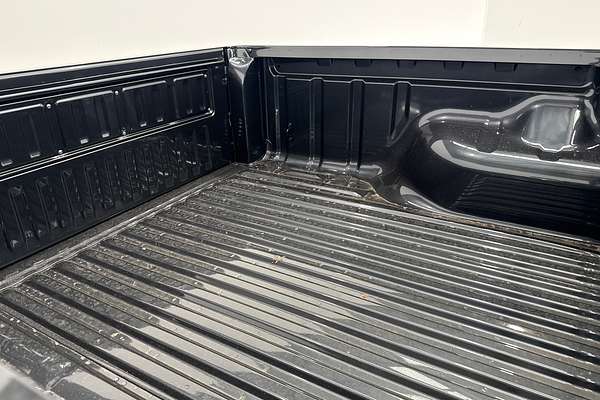 2025 Mitsubishi Triton GLX MV 4X4