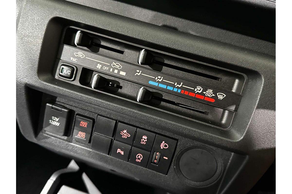 2024 Daihatsu Hi-Jet (No Badge) S510P 4X4