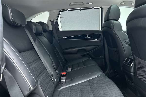 2017 Kia Sorento GT-Line UM