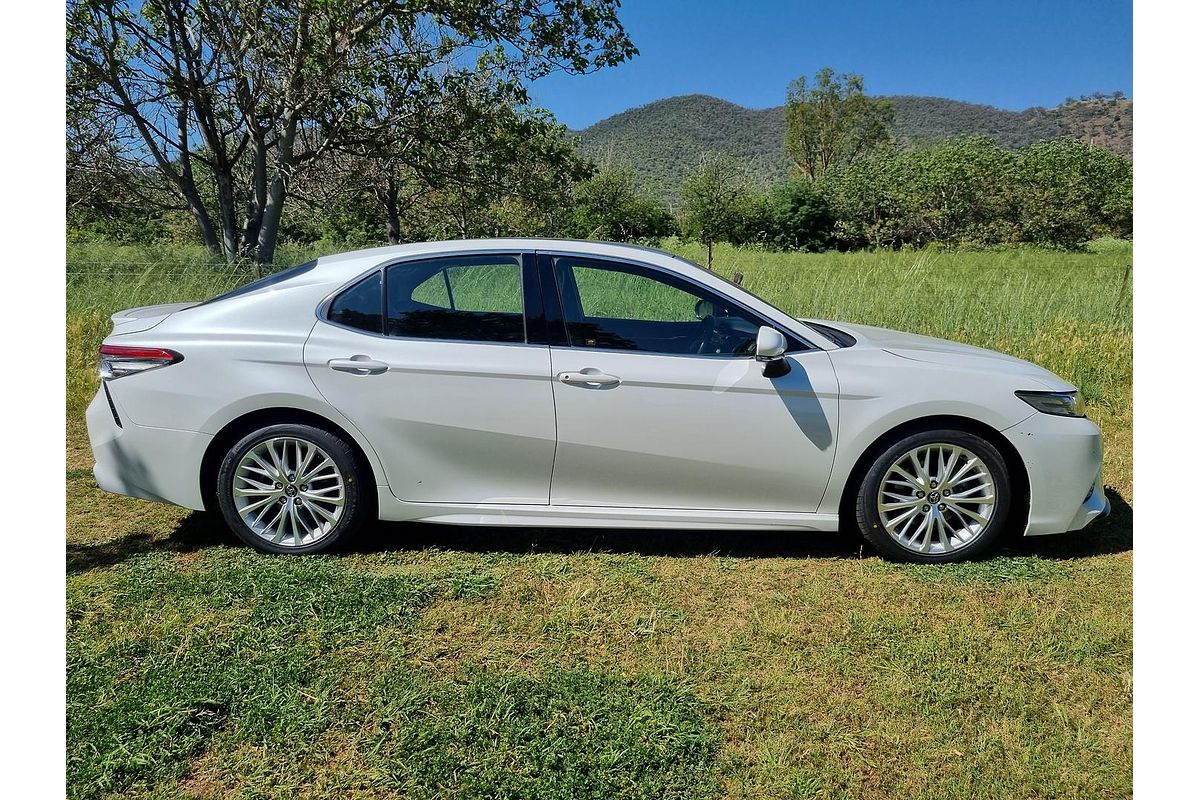 2018 Toyota Camry SL
