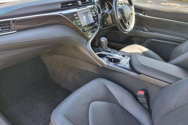 2018 Toyota Camry SL
