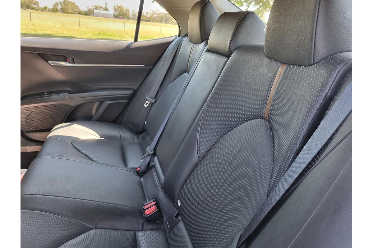 2018 Toyota Camry SL