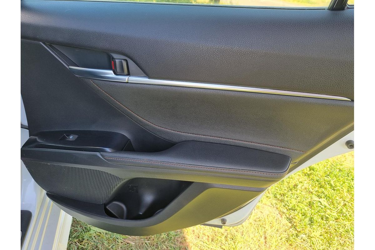 2018 Toyota Camry SL