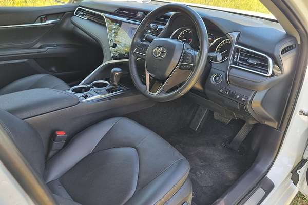 2018 Toyota Camry SL