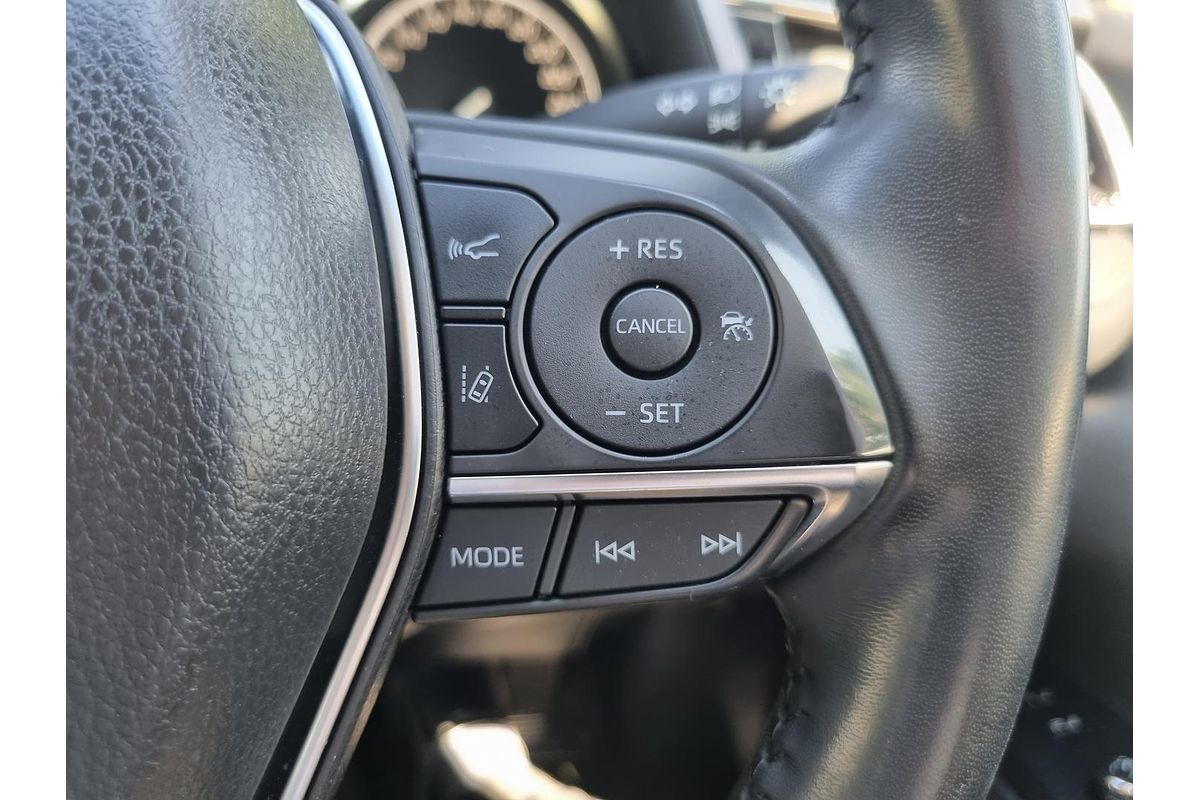 2018 Toyota Camry SL