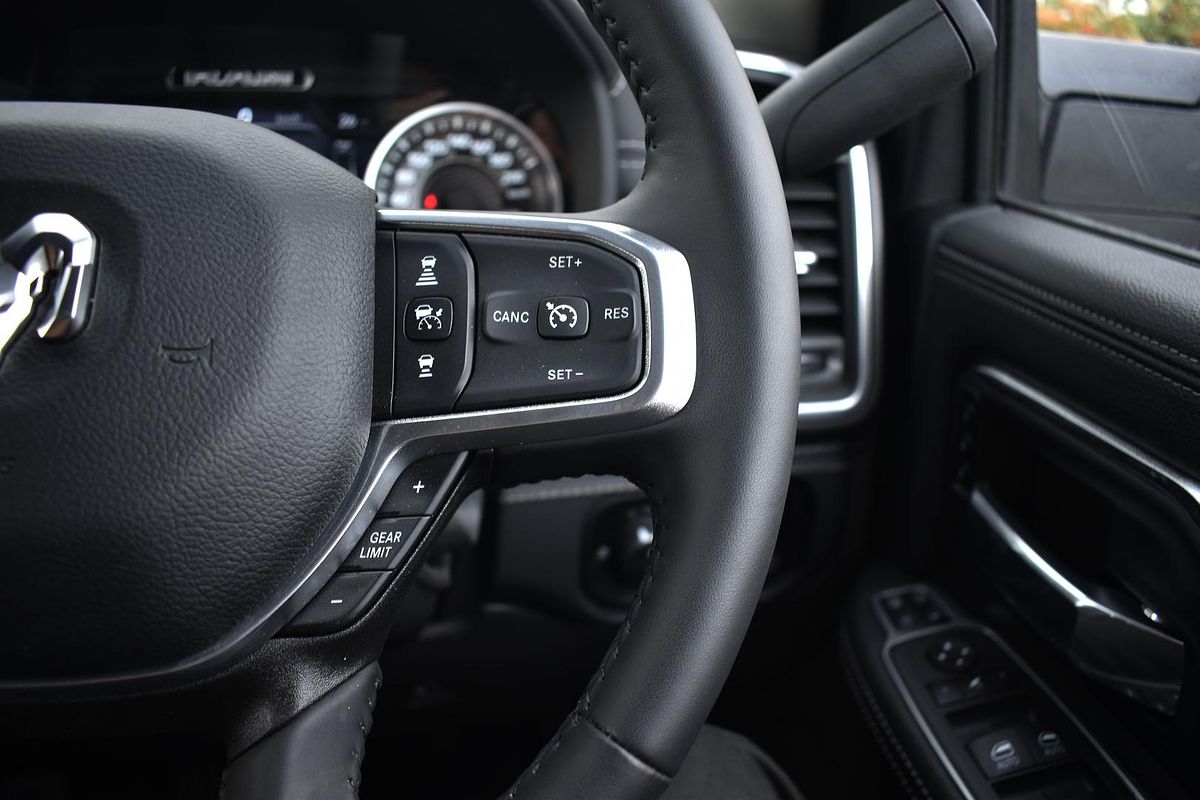 2023 RAM 2500 Laramie Rambox DJ 4X4