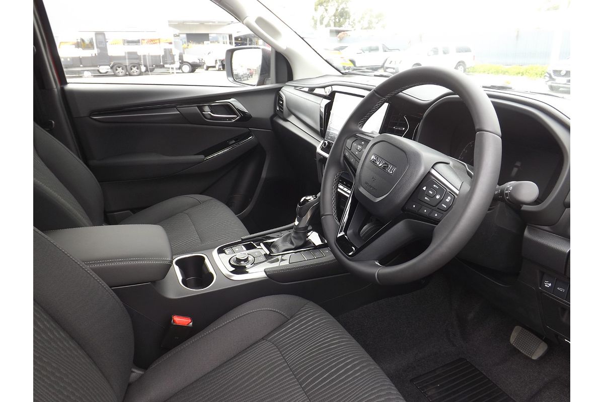 2025 Isuzu MU-X LS-U