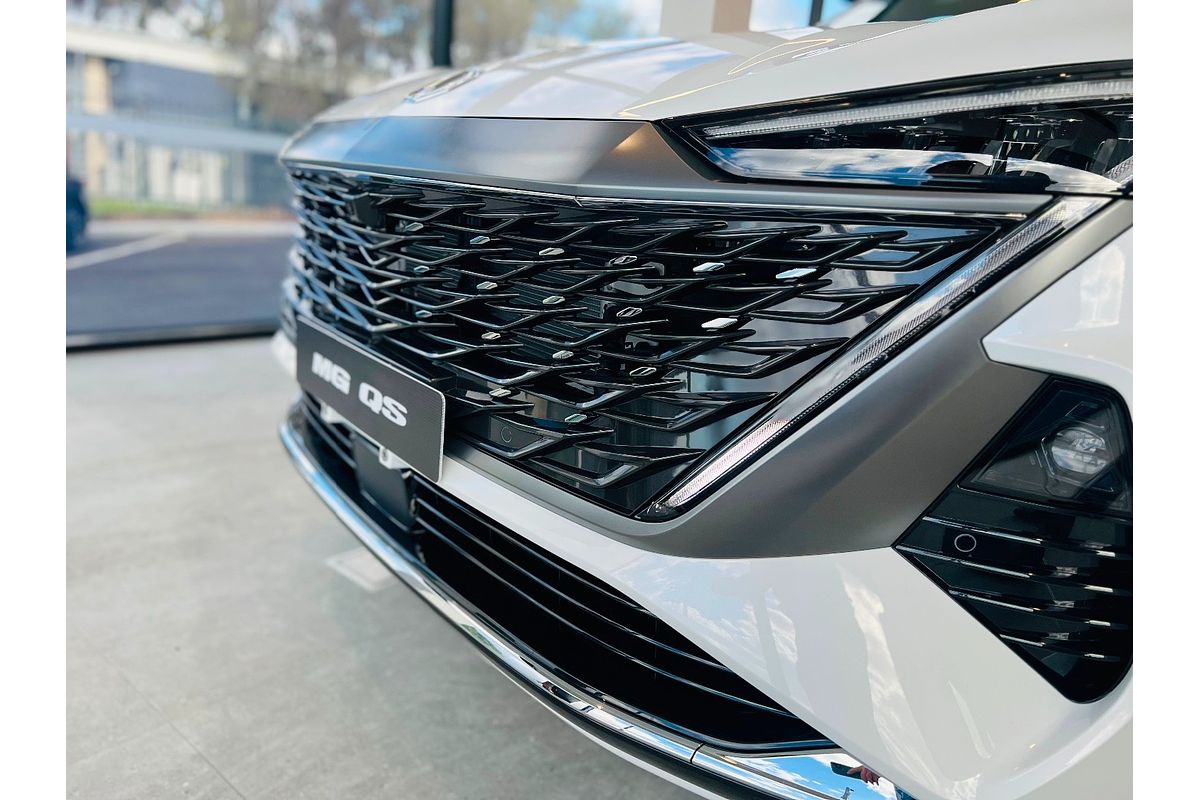 2025 MG QS Essence IS31