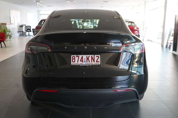 2024 Tesla Model Y Rear-Wheel Drive