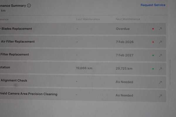 2024 Tesla Model Y Rear-Wheel Drive