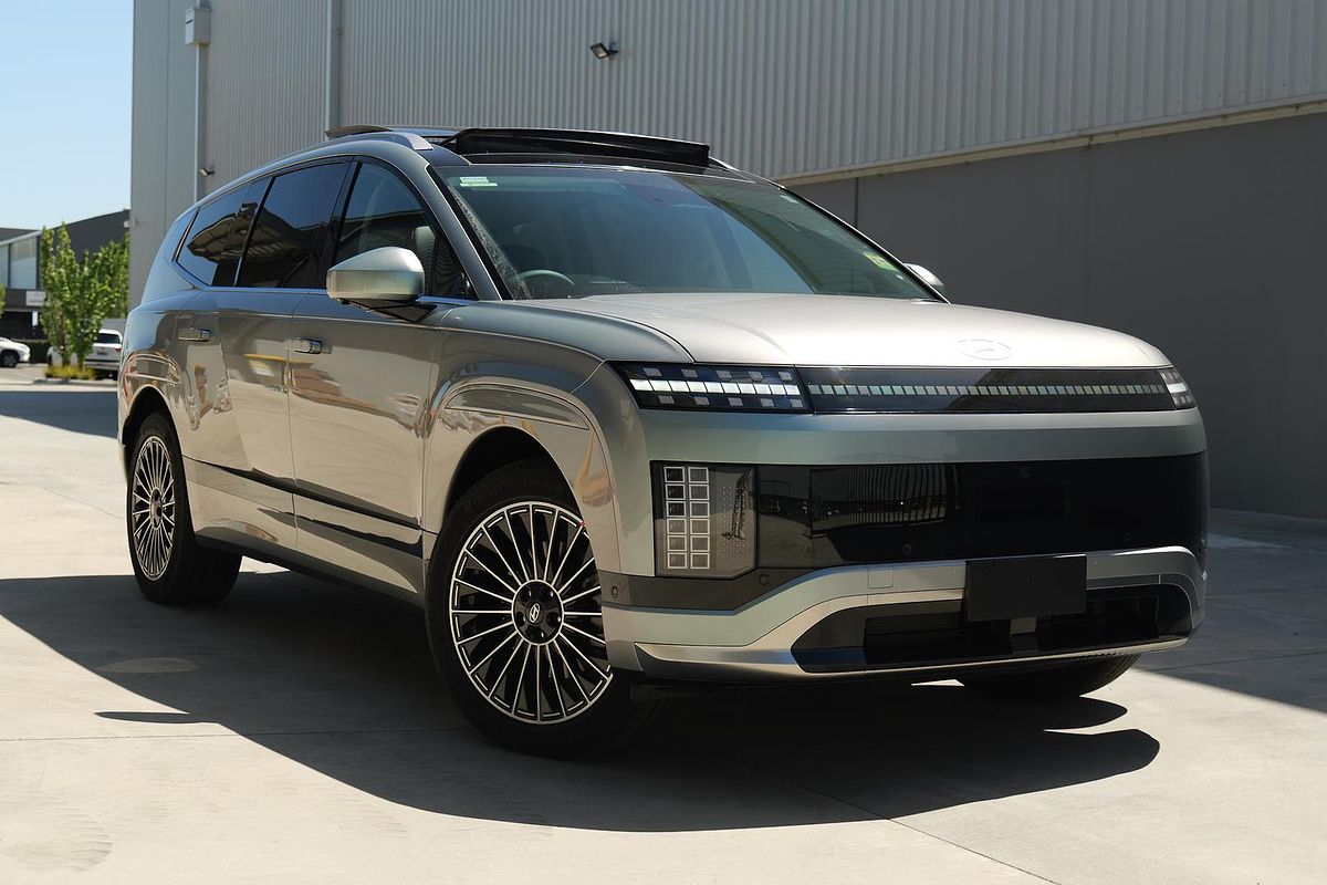 2025 Hyundai IONIQ 9 Calligraphy ME.V1