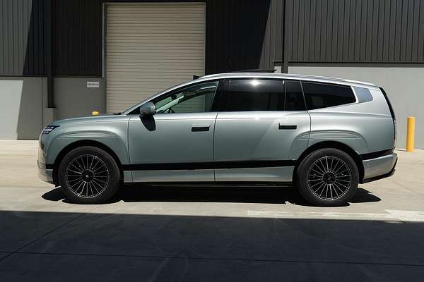 2025 Hyundai IONIQ 9 Calligraphy ME.V1