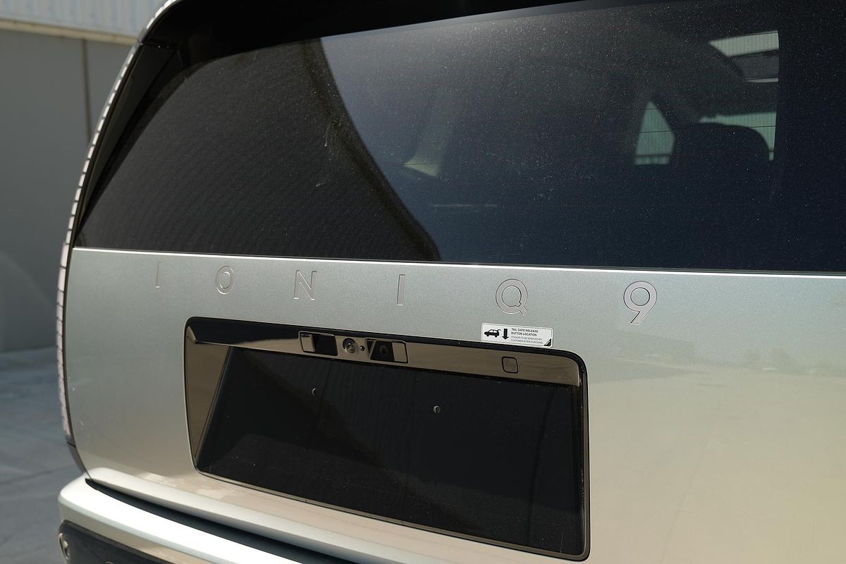 2025 Hyundai IONIQ 9 Calligraphy ME.V1