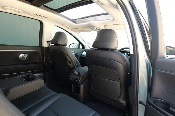 2025 Hyundai IONIQ 9 Calligraphy ME.V1