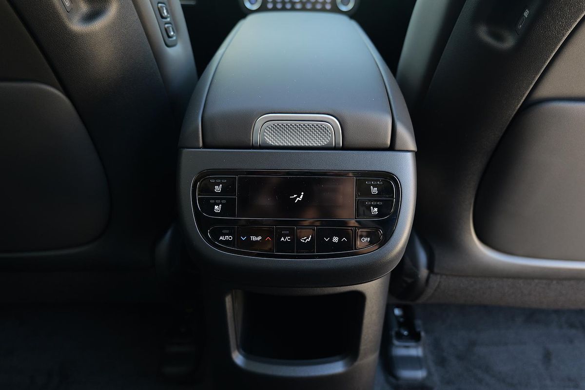 2025 Hyundai IONIQ 9 Calligraphy ME.V1