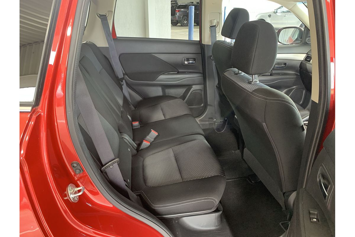 2016 Mitsubishi Outlander LS ZK