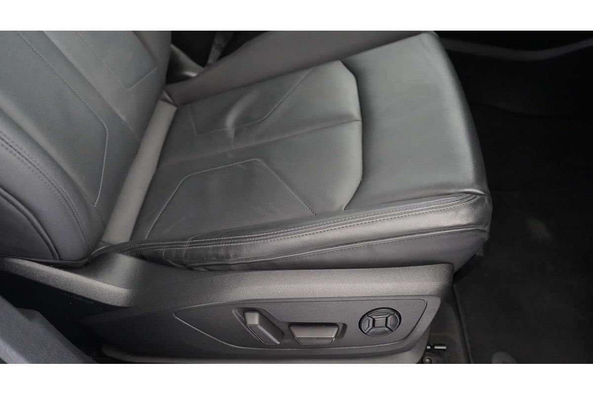 2021 Audi Q3 35 TFSI F3