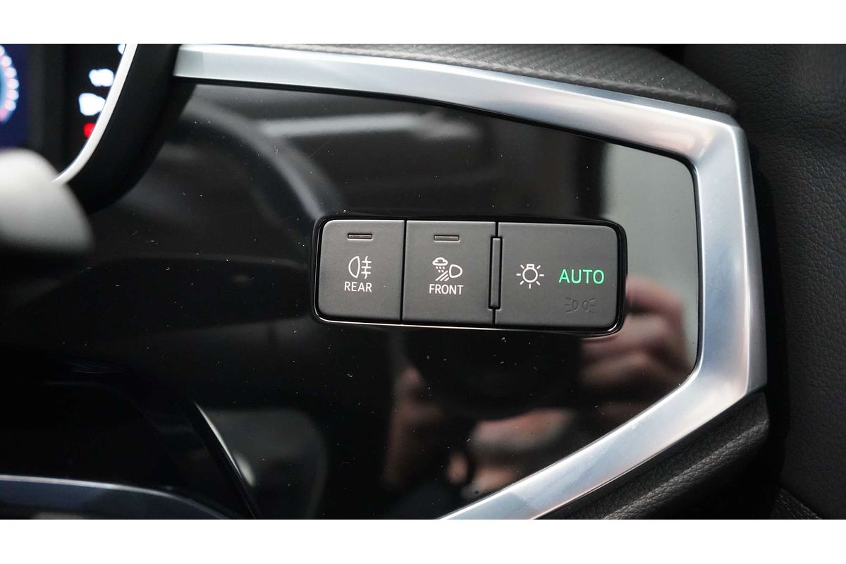 2021 Audi Q3 35 TFSI F3