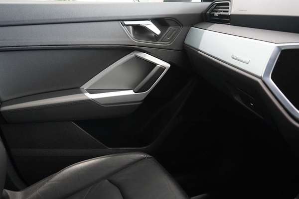 2021 Audi Q3 35 TFSI F3