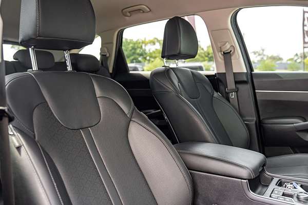 2023 Kia Sorento Sport+ MQ4