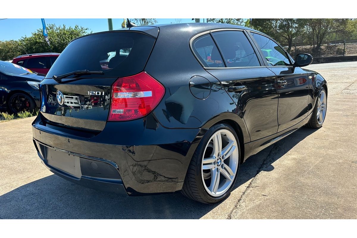 2010 BMW 120i E87 MY11