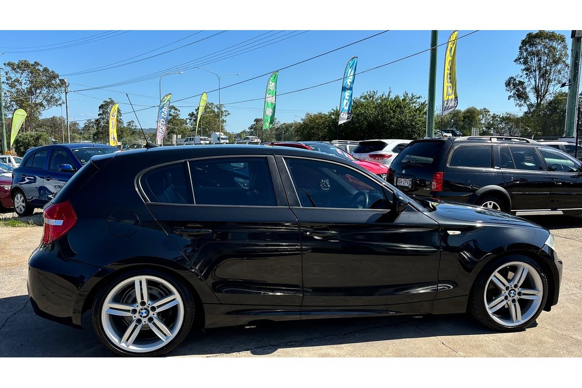 2010 BMW 120i E87 MY11
