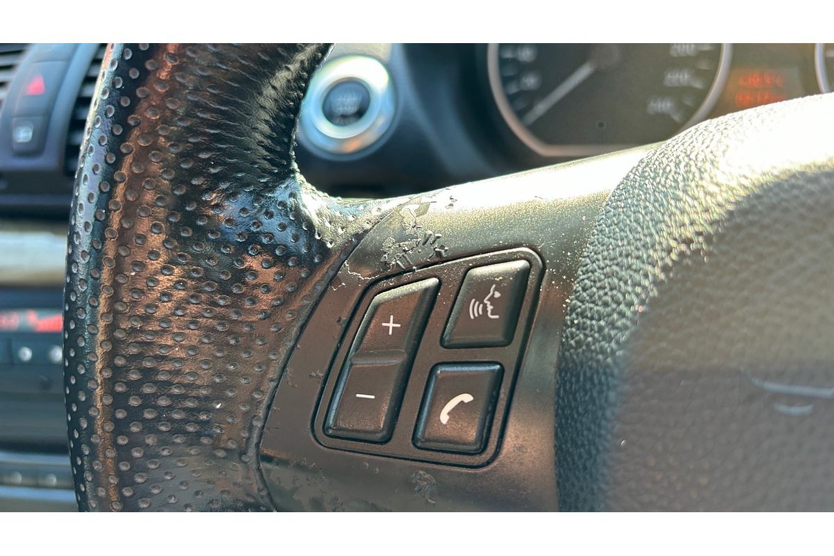 2010 BMW 120i E87 MY11