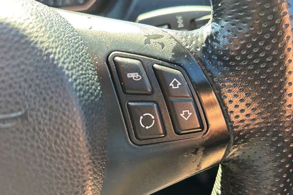 2010 BMW 120i E87 MY11