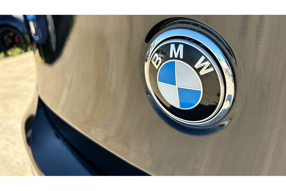 2010 BMW 120i E87 MY11