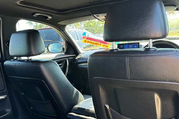 2010 BMW 120i E87 MY11