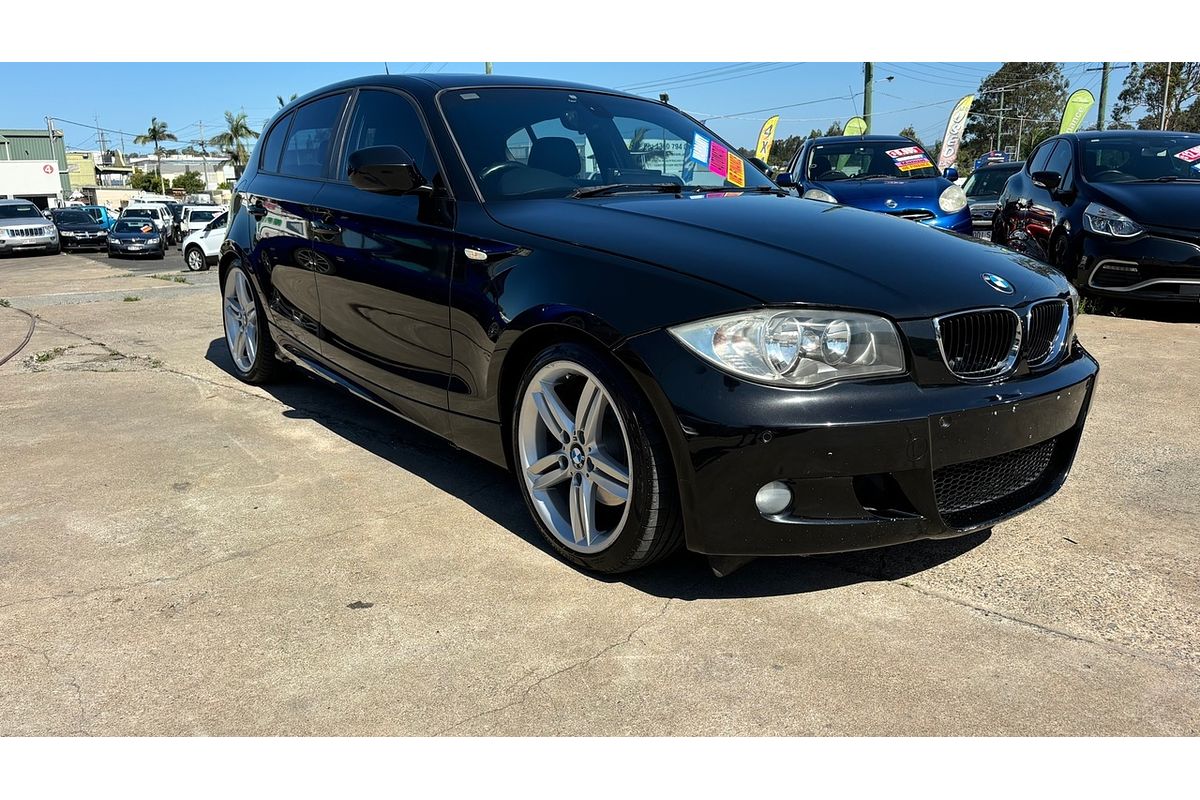 2010 BMW 120i E87 MY11