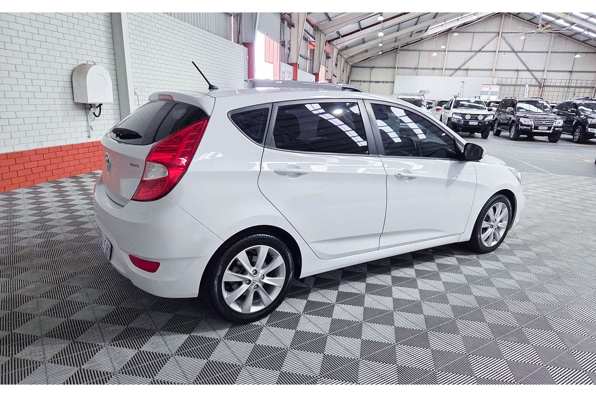 2018 Hyundai Accent Sport RB6