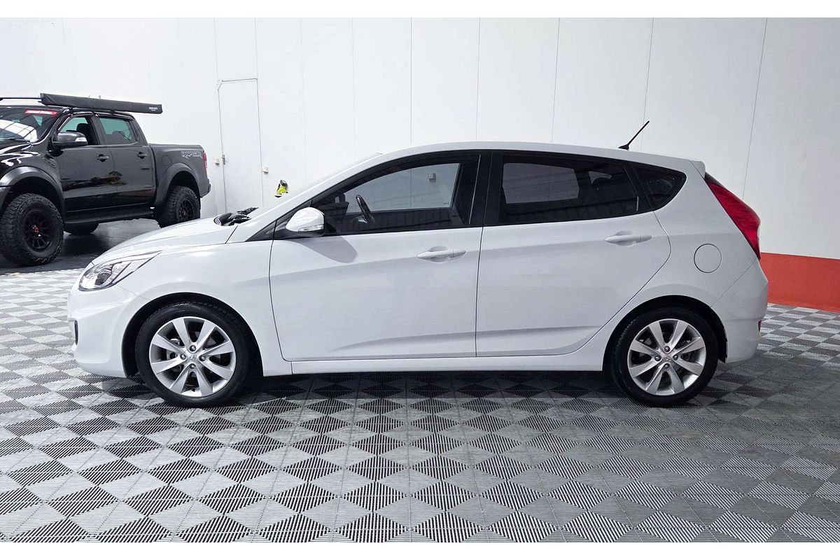 2018 Hyundai Accent Sport RB6