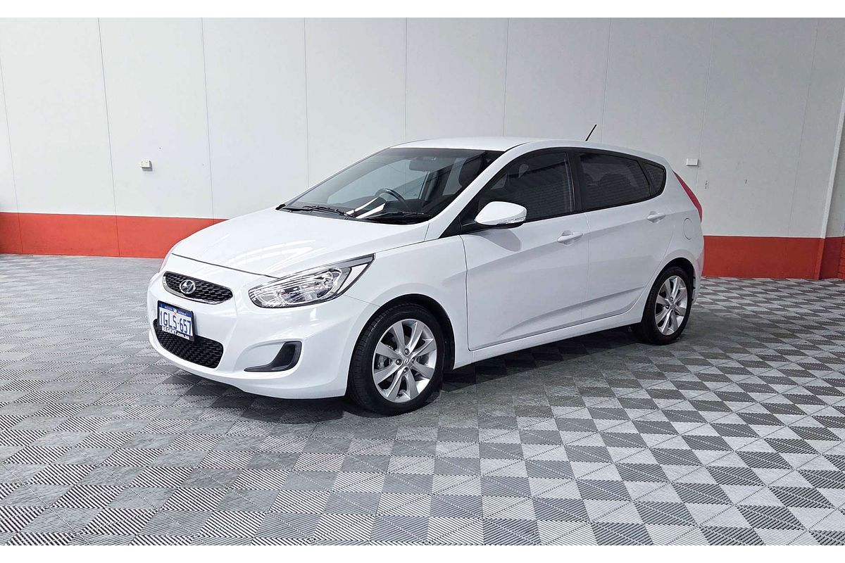 2018 Hyundai Accent Sport RB6