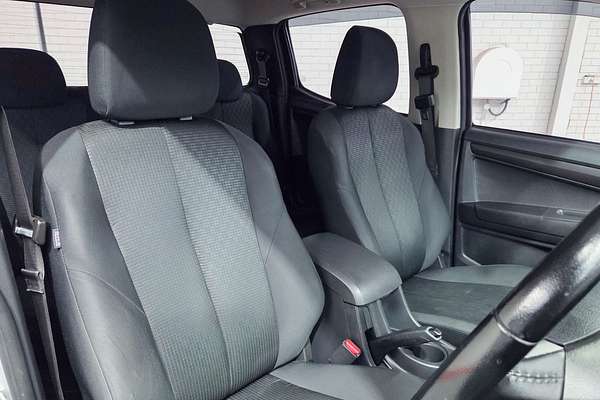 2020 Isuzu D-MAX SX High Ride Rear Wheel Drive