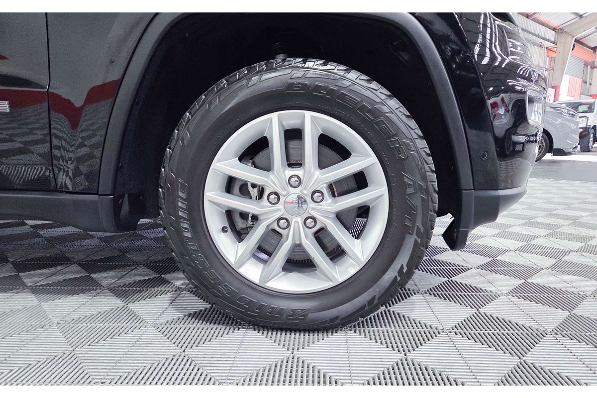 2018 Jeep Grand Cherokee Laredo WK