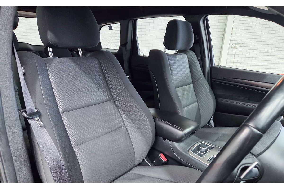 2018 Jeep Grand Cherokee Laredo WK