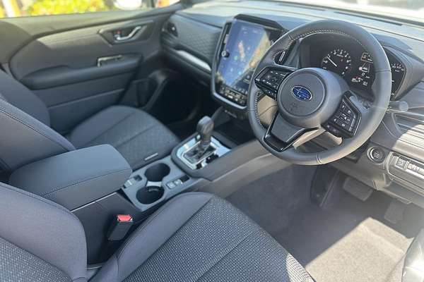 2025 Subaru Forester Premium S6