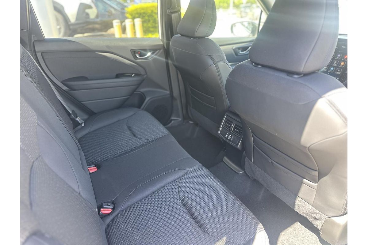 2025 Subaru Forester Premium S6