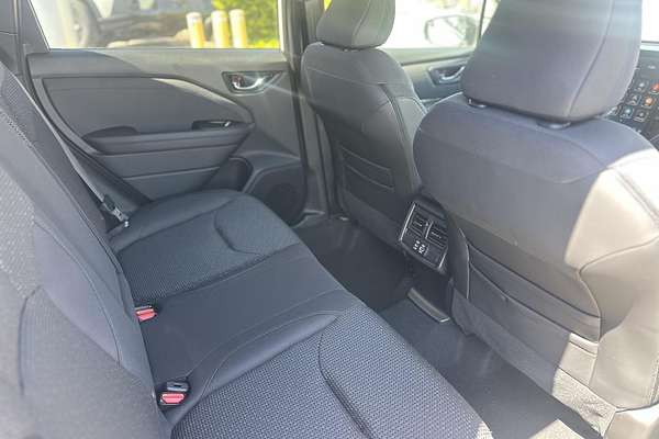 2025 Subaru Forester Premium S6