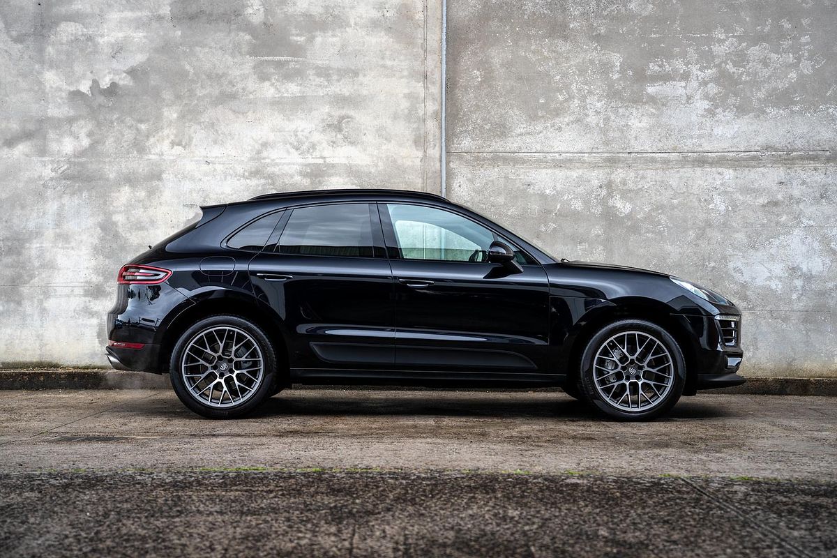 2017 Porsche Macan S 95B