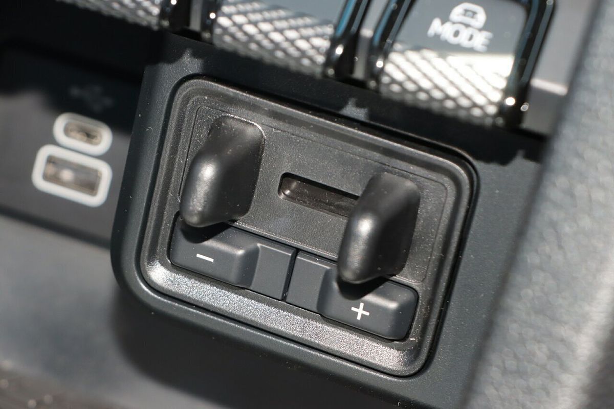 2025 Volkswagen Amarok TDI405 Core NF 4X4