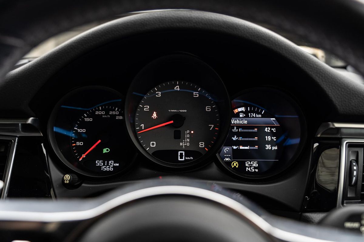 2017 Porsche Macan S 95B